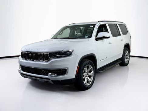 Used 2022 Jeep Wagoneer Series II image 1