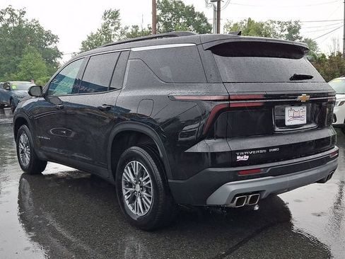 Certified 2026 Chevrolet Traverse LT AWD/4WD image 17