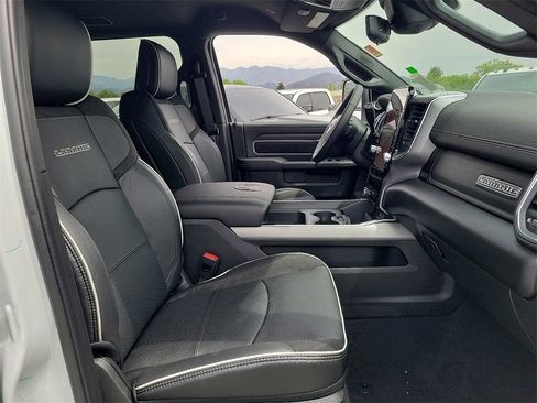 New 2025 RAM 2500 Laramie image 15
