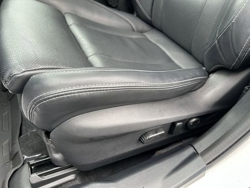 Used 2022 Subaru Outback Limited w/ Popular Package #2 image 23