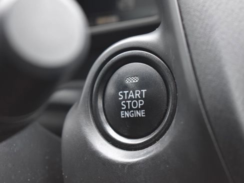 Used 2018 MAZDA MAZDA3 Touring FWD image 8