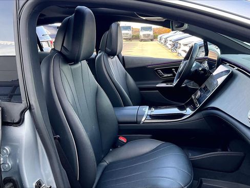 Used 2023 Mercedes-Benz EQE 350+ 4MATIC Sedan w/ Exclusive Trim Package image 8