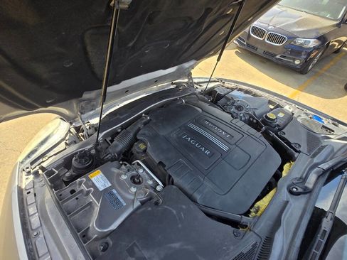 Used 2011 Jaguar XK Coupe image 18