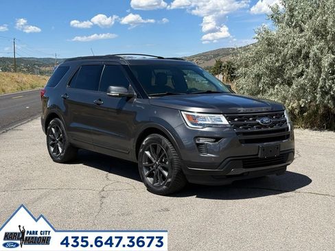 Used 2019 Ford Explorer XLT w/ Equipment Group 202A AWD/4WD image 7