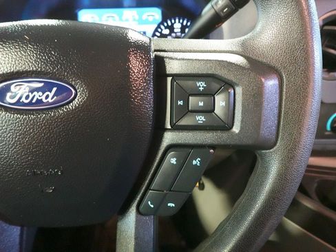 Used 2022 Ford E-450 and Econoline 450 Super Duty w/ Power Windows & Locks Group RWD image 12