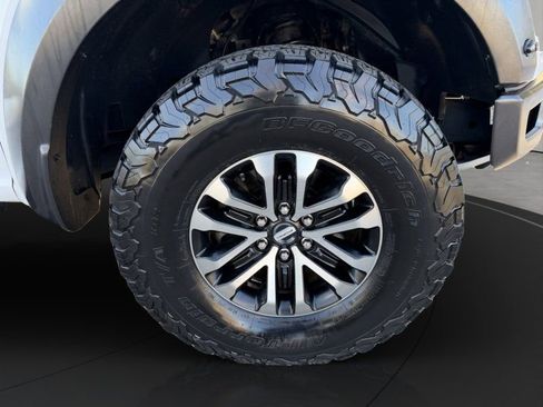 Used 2019 Ford F150 Raptor w/ Equipment Group 802A Luxury AWD/4WD image 21