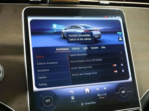 Used 2022 Mercedes-Benz EQS 450+ Sedan image 29