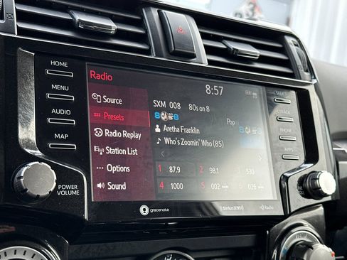 Used 2024 Toyota 4Runner TRD Off-Road Premium image 17