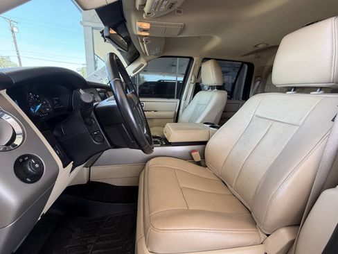 Used 2015 Ford Expedition Limited AWD/4WD image 12
