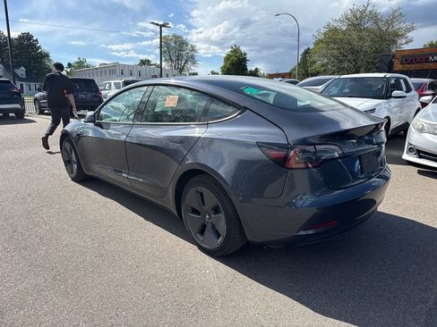 Used 2022 Tesla Model 3 Long Range AWD/4WD image 2