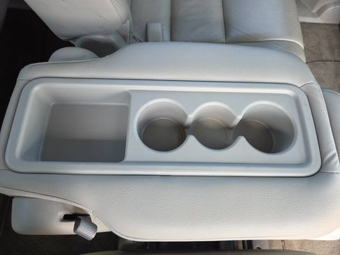 Used 2011 Honda Odyssey EX-L image 38