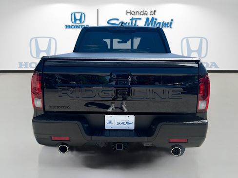 Certified 2025 Honda Ridgeline RTL image 6