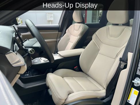 Used 2025 Volvo EX90 Plus AWD/4WD image 3