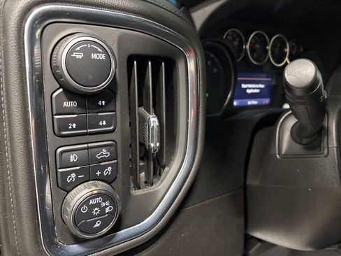 Certified 2022 Chevrolet Silverado 1500 LT Trail Boss w/ Safety Package AWD/4WD image 23
