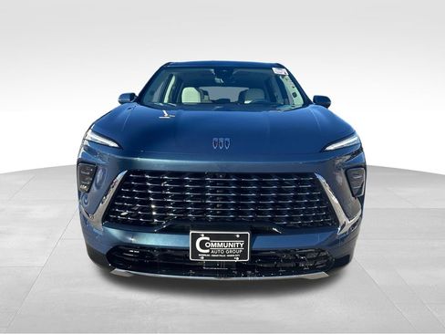 New 2026 Buick Enclave Avenir w/ Super Cruise Package image 2