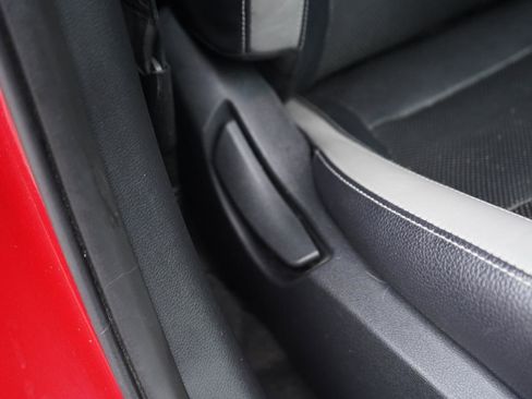 Used 2016 Hyundai Veloster Turbo image 60