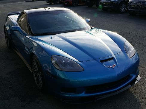 Used 2011 Chevrolet Corvette Z06 image 16