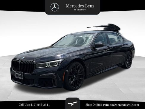 Used 2022 BMW 740i xDrive w/ M Sport Package AWD/4WD image 1