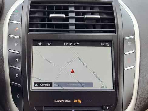 Used 2019 Lincoln MKC Select w/ Select Plus Package AWD/4WD image 8