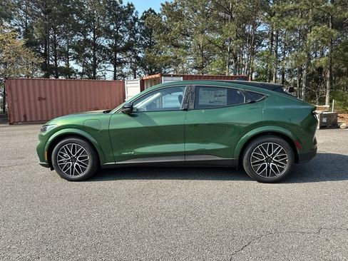 New 2026 Ford Mustang Mach-E Premium image 4