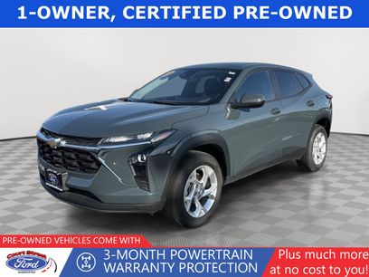 Used 2025 Chevrolet Trax LS w/ LS Convenience Package