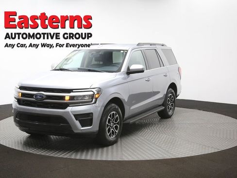 Used 2024 Ford Expedition XLT image 55