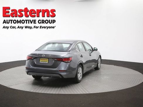Used 2024 Nissan Sentra S FWD image 39