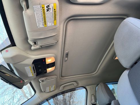 Used 2023 Subaru Crosstrek 2.0i Premium image 25