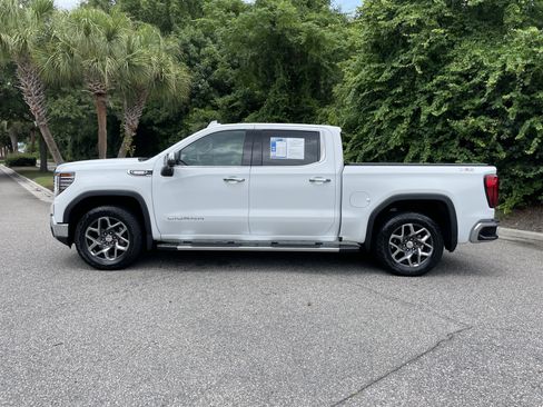 Used 2024 GMC Sierra 1500 SLT w/ SLT Premium Package AWD/4WD image 6
