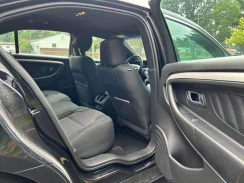 Used 2016 Ford Taurus SEL image 20