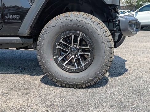 New 2025 Jeep Wrangler Unlimited Sport image 11