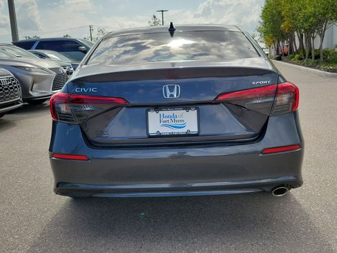 Used 2024 Honda Civic Sport image 5