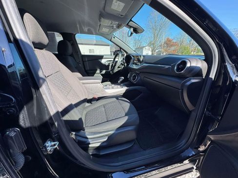 Used 2022 Chevrolet Blazer LT image 12