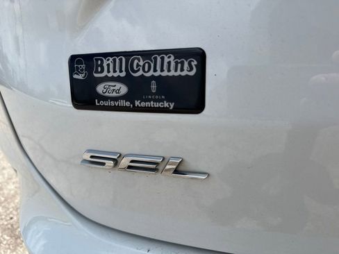 Certified 2022 Ford Edge SEL w/ Convenience Package AWD/4WD image 3