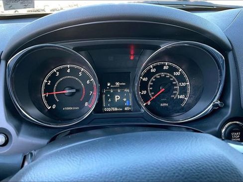 Used 2025 Mitsubishi Outlander Sport 2.0 SE image 13