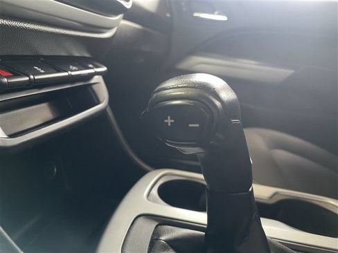 Used 2017 Chevrolet Colorado LT w/ LT Convenience Package AWD/4WD image 21
