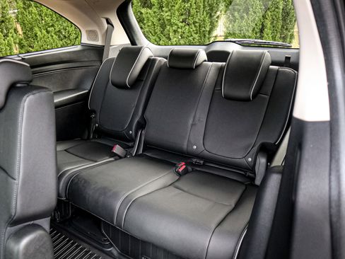 Used 2026 Honda Odyssey Elite image 32