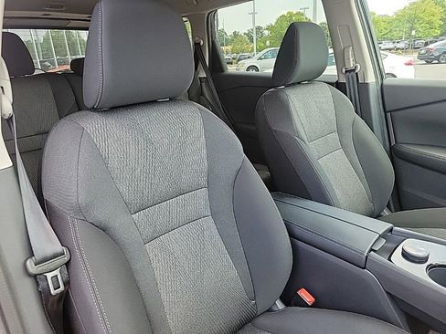 New 2026 Nissan Rogue SV image 12