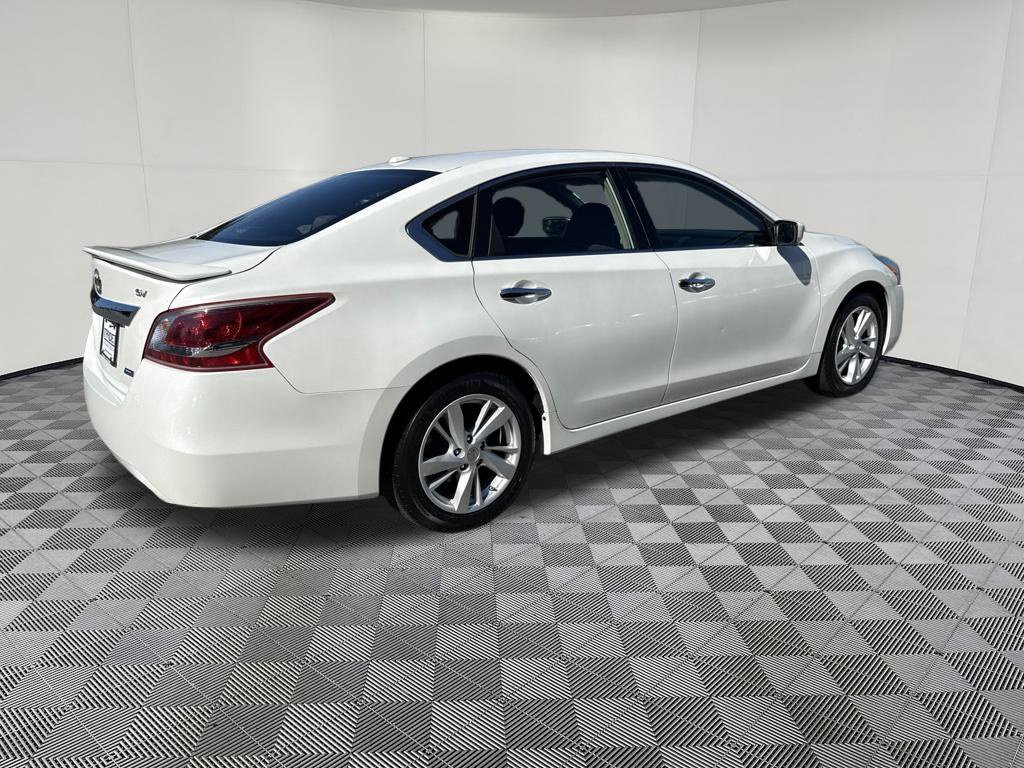 Used 2013 Nissan Altima 2.5 SV FWD image 5