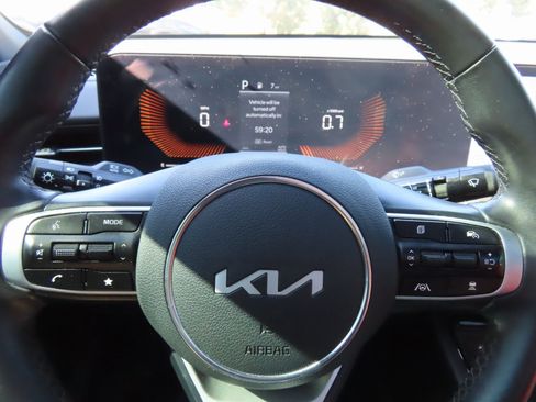 Used 2025 Kia K5 GT-Line w/ GT-Line Premium Package image 18