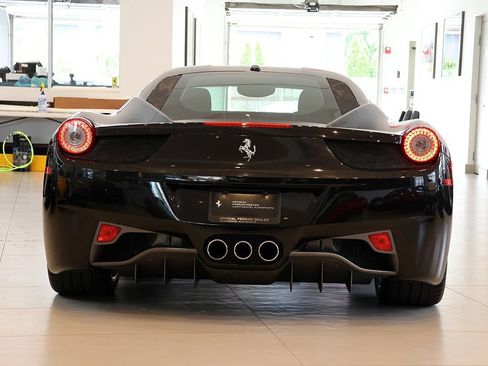 Used 2011 Ferrari 458 Italia Coupe RWD image 57