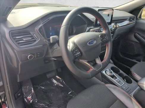Used 2025 Ford Escape ST-Line image 10