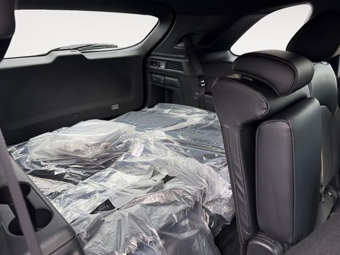 New 2026 MAZDA CX-90 Plug-In Hybrid w/ Premium Plus image 19