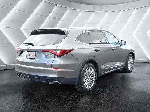 Used 2023 Acura MDX SH-AWD w/ Advance Package image 4