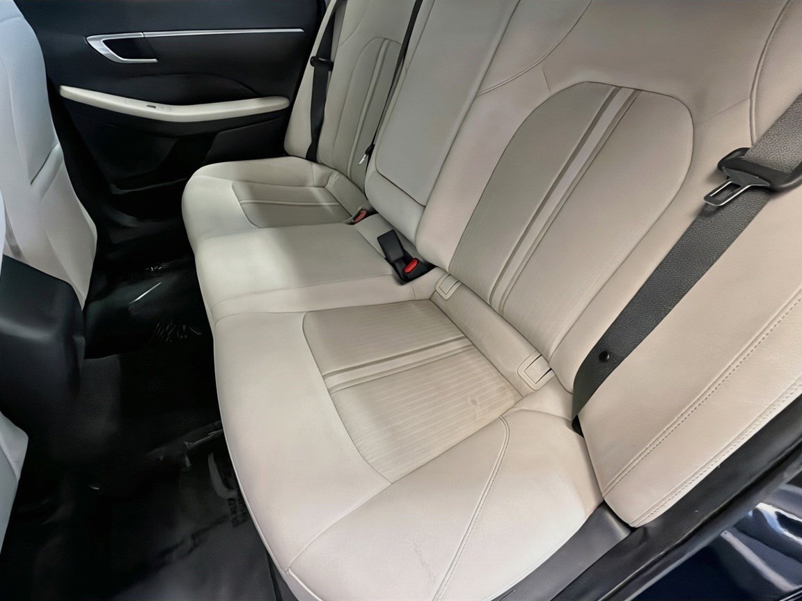 Used 2022 Hyundai Sonata SEL w/ Preferred Accessory Package FWD image 13