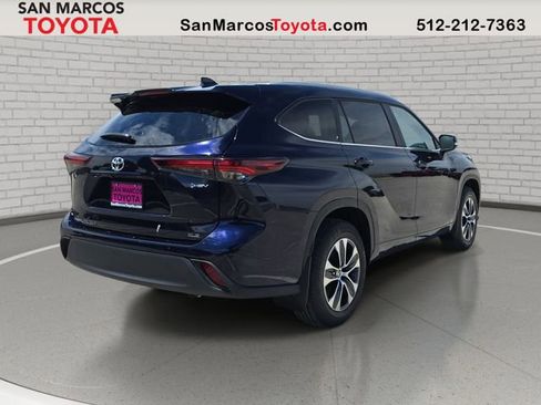 New 2026 Toyota Highlander XLE AWD/4WD image 5
