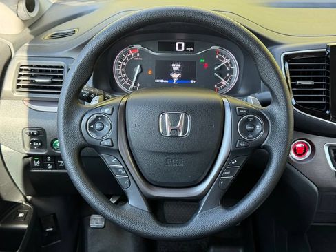 Certified 2023 Honda Ridgeline Sport image 21