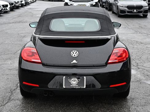 Used 2013 Volkswagen Beetle 2.5 50's Edition image 9
