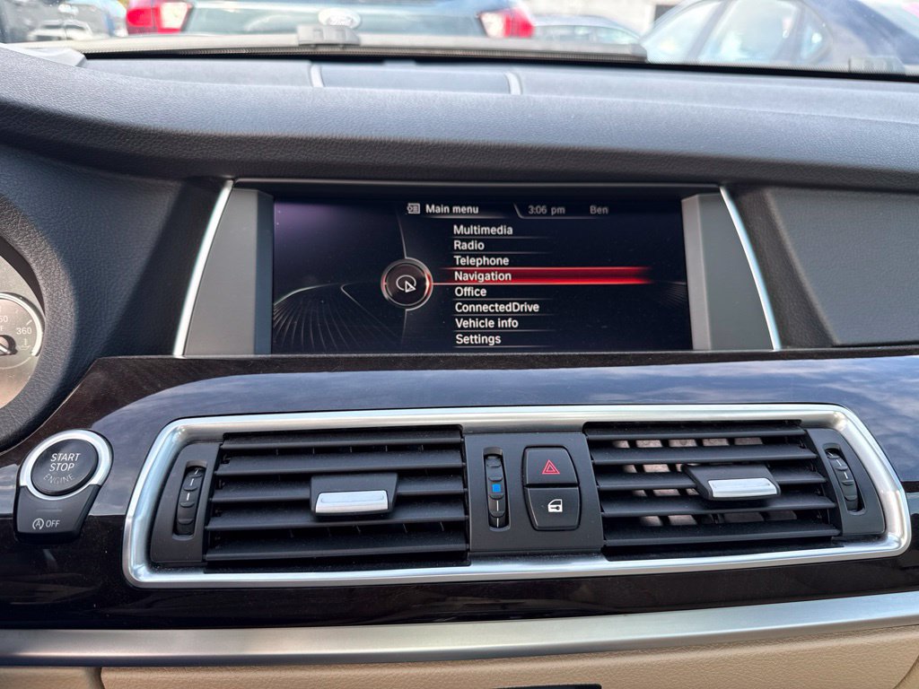 Used 2016 BMW 535i Gran Turismo xDrive AWD/4WD image 38