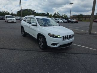 Used 2020 Jeep Cherokee Limited FWD video 1